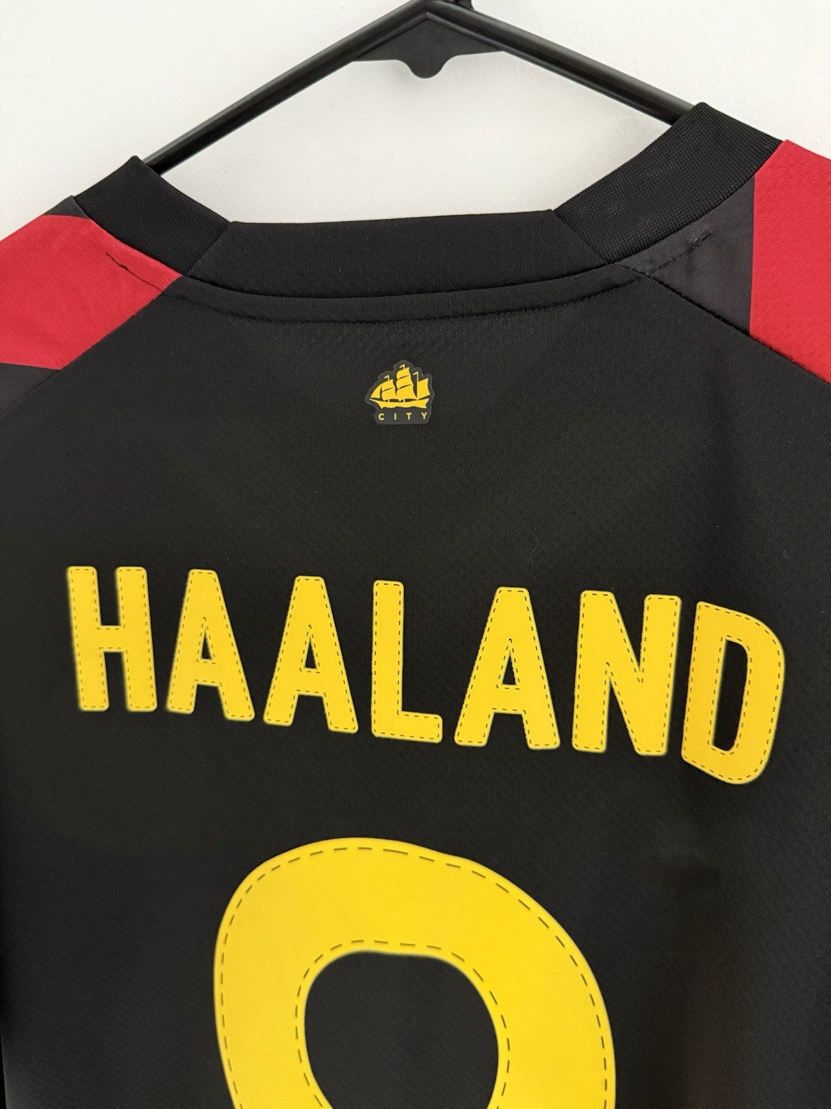 Manchester City Haaland #9 2022/23 Large Away CL Shirt BNWT 765722-02