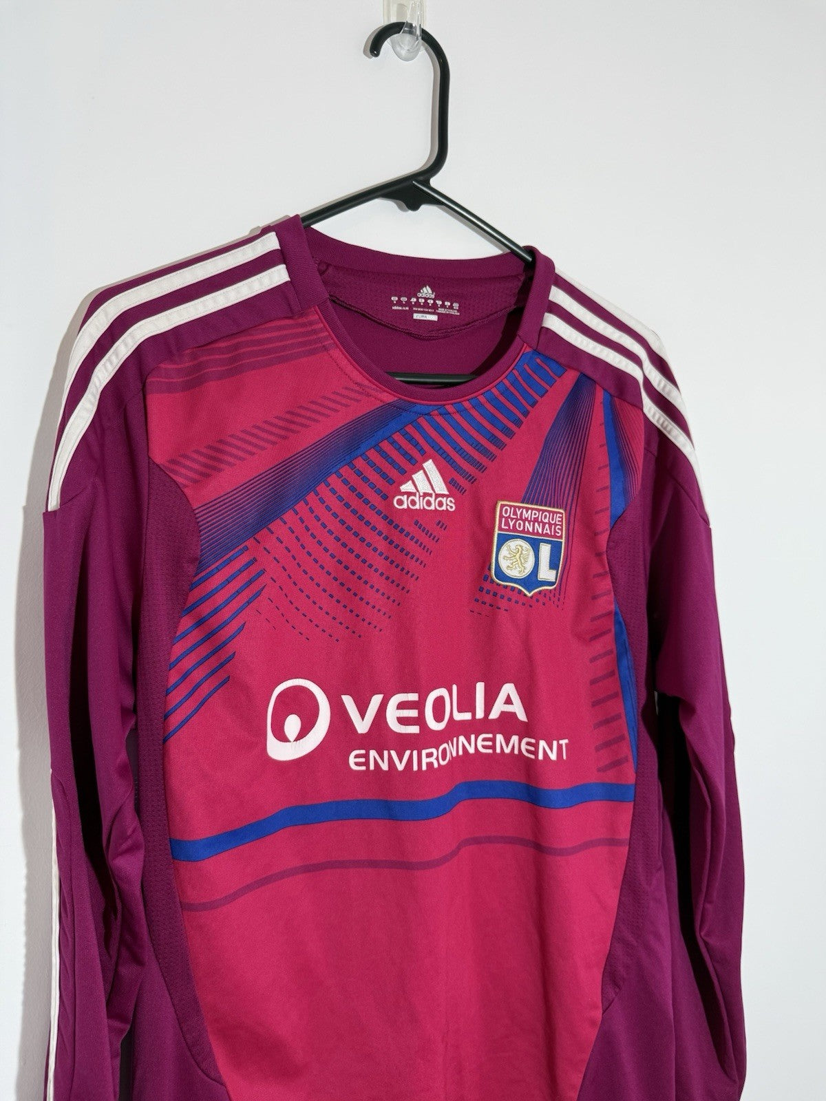 Olympique Lyon 2011/12 Medium 3rd Long Sleeved Shirt Excellent Condition V13349