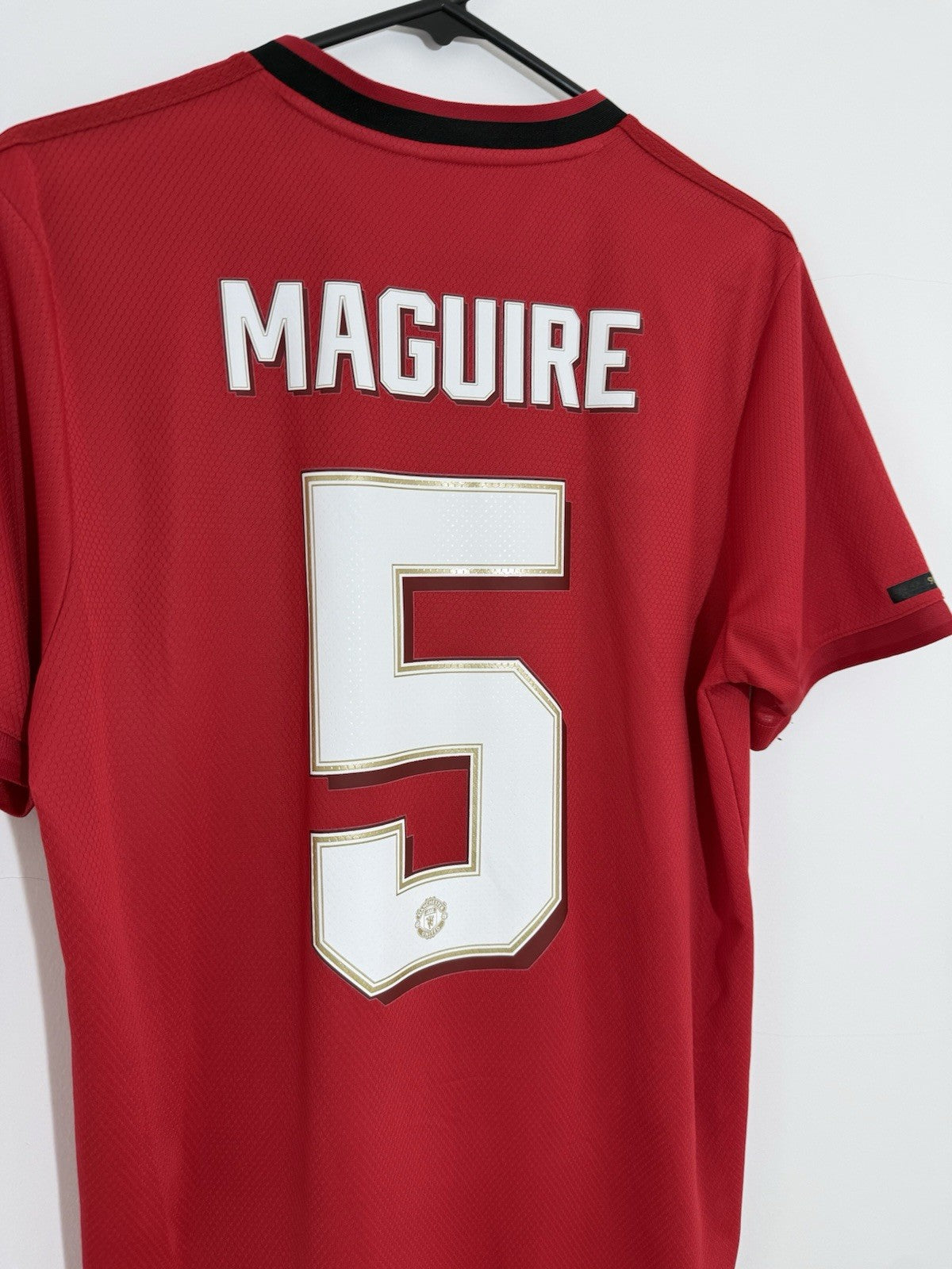 Manchester United Maguire #5 2019/20 Medium Home Excellent Condition ED7386