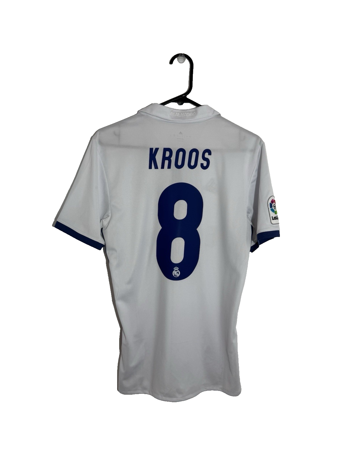 Real Madrid Kroos #8 2016/17 Small Home Shirt Excellent Condition S94922