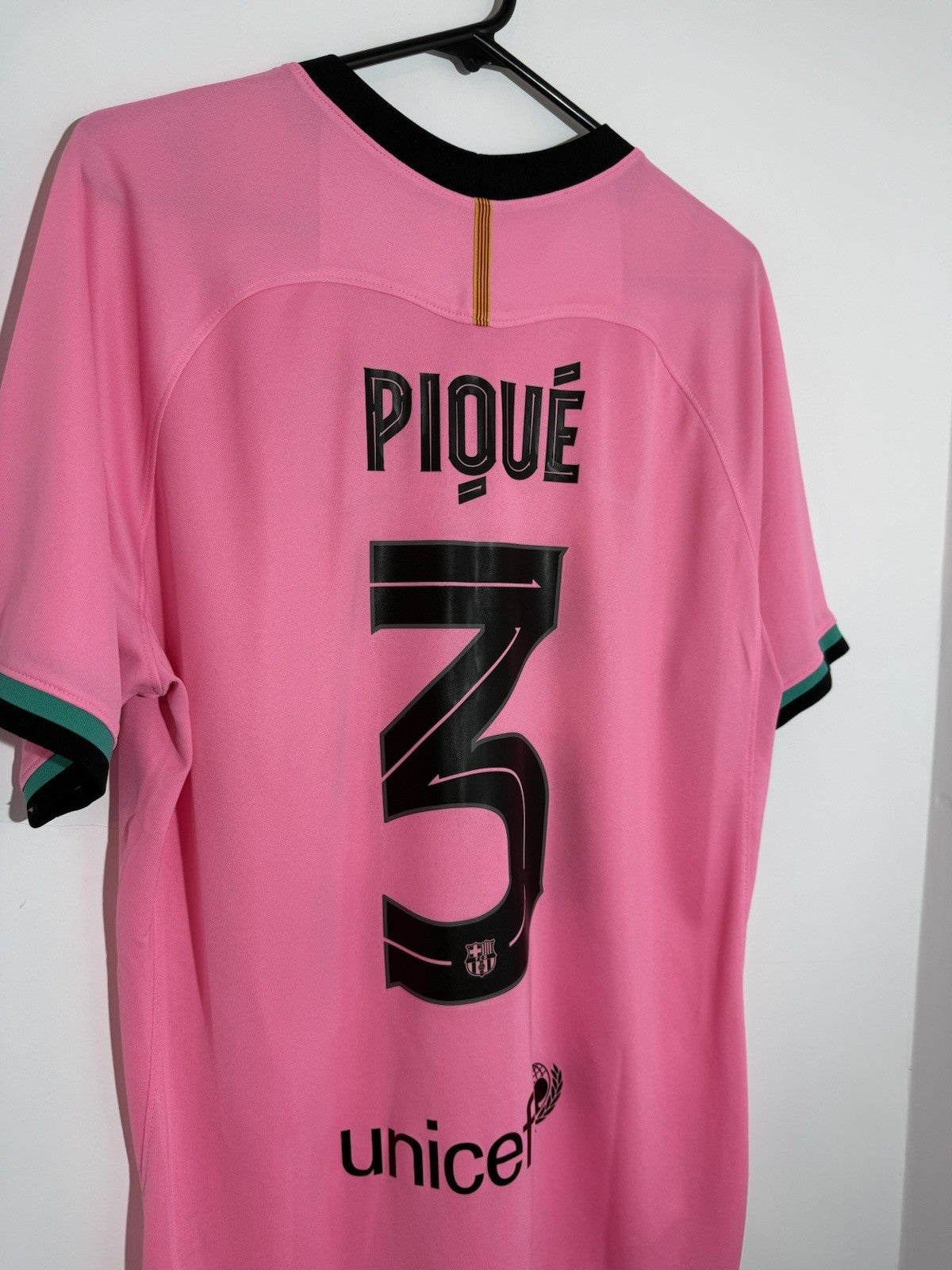 Barcelona Pique #3 2020/21 Large 3rd Shirt Excellent Condition CK7819-654