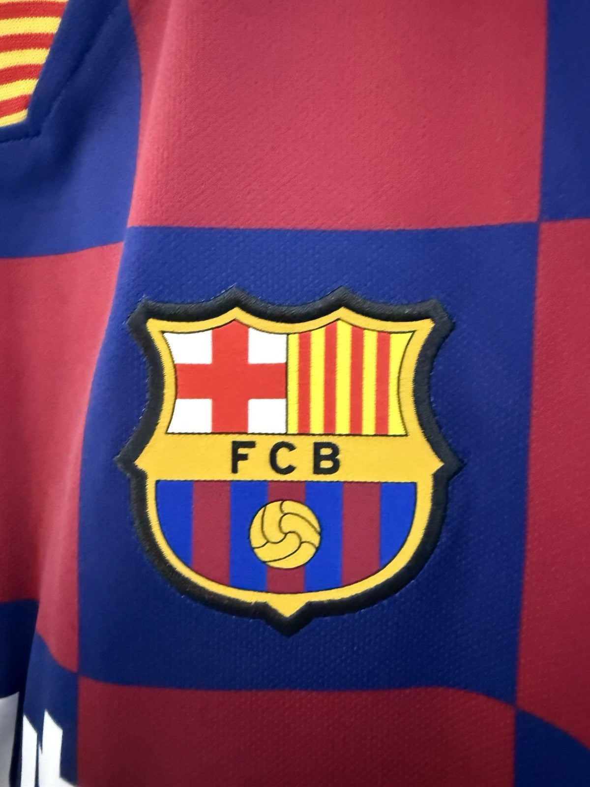 Barcelona Suarez #9 2019/20 Medium Home Shirt Nike BNWT AJ5532-456