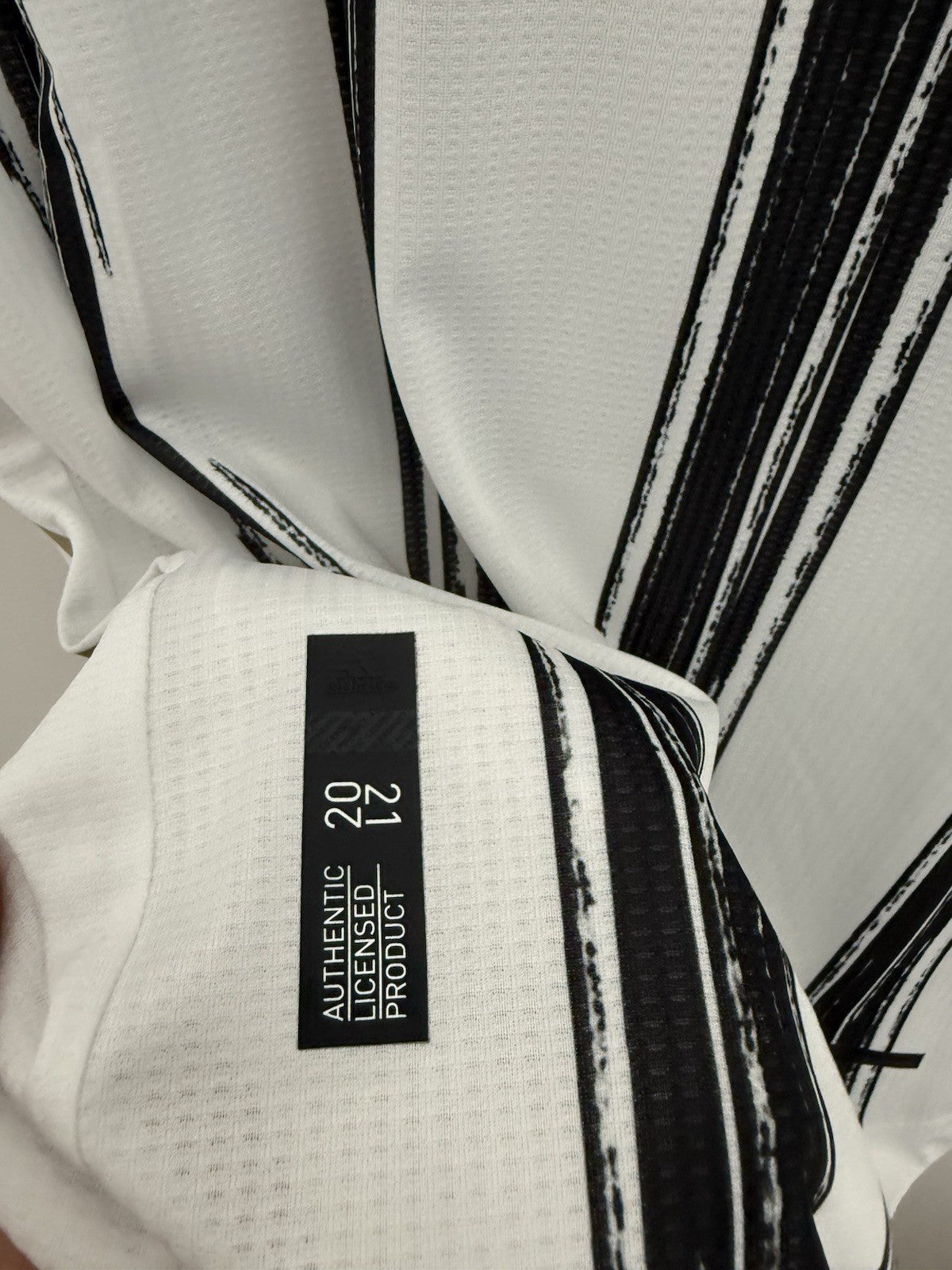 Juventus Chiesa #22 2020/21 Large Home Authentic Shirt Adidas BNWT GJ7601