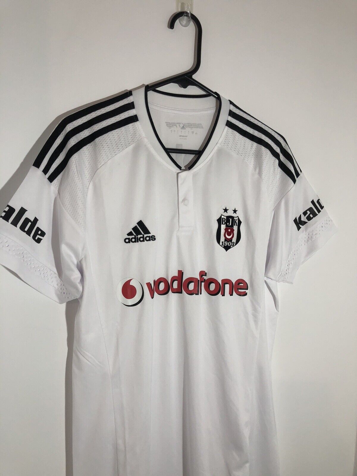 Besiktas 2015 16 Large Home Football Shirt Adidas Excellent Condition An5920