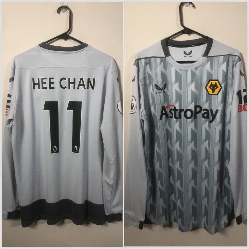 Hee Chan #11 BNWT Wolves 2022/23 Large L/S Away Football Shirt Jersey Castore