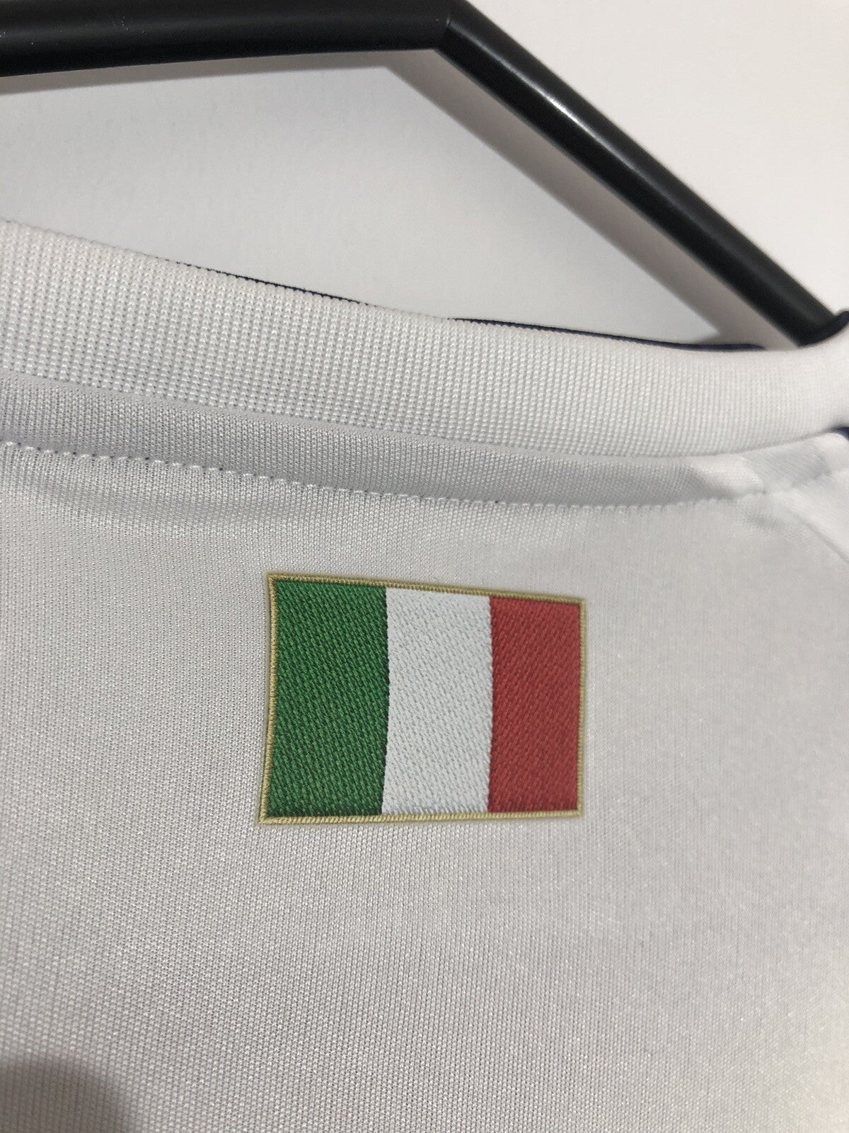 Italy 2018 Medium Away Tribune Shirt Very Good Condition 749574-04