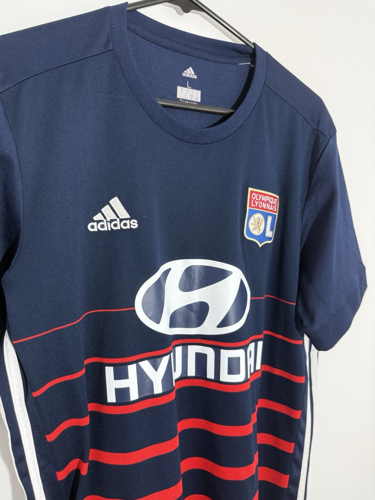 Lyon 2017/18 Large Away Shirt Adidas Excellent Condition