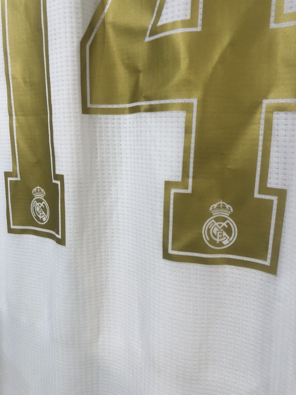 Casemiro #14 Real Madrid Euro 2019/20 Small Authentic LS Home Shirt Adidas BNWT