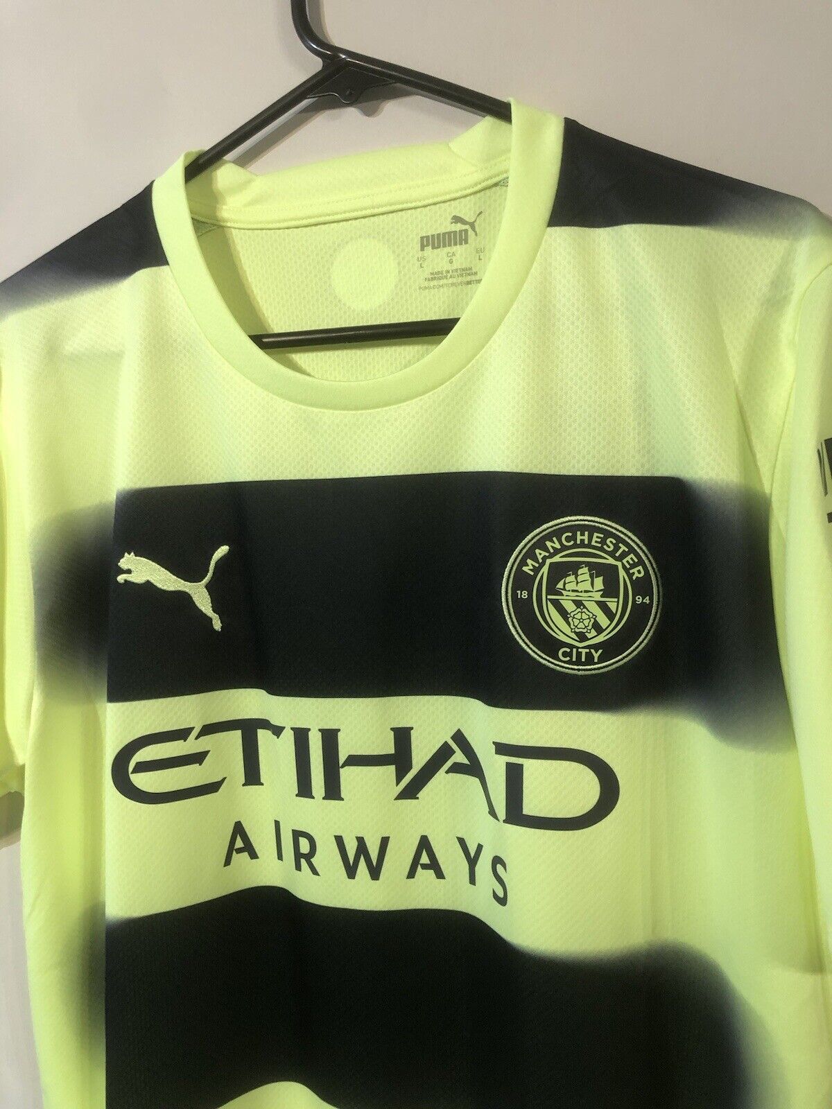 J. Alvarez #19 Manchester City 2022/23 Treble Large 3rd Football Shirt Puma BNWT