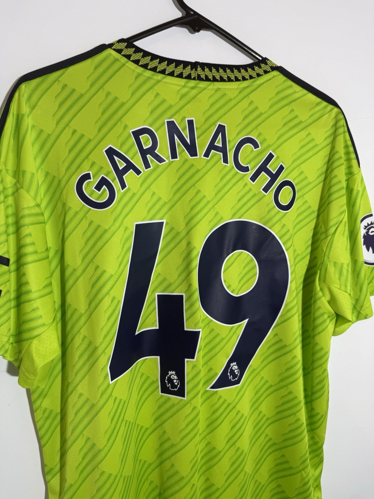 Manchester United Garnacho #49 2022/23 Large 3rd Shirt BNWT HE2981