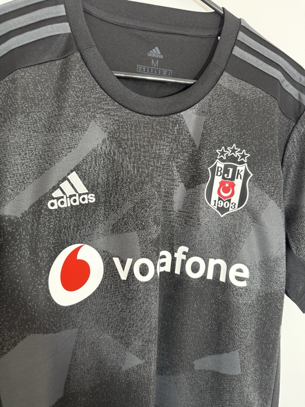 Besiktas B. Yilmaz #17 2019/20 Medium Away Shirt BNWT DX3702