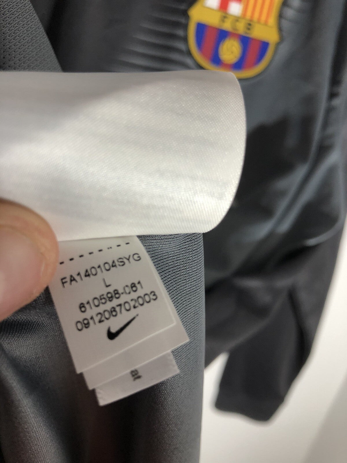 Barcelona 2014/15 Large Home Goalkeeper Shirt BNWT 610598-061