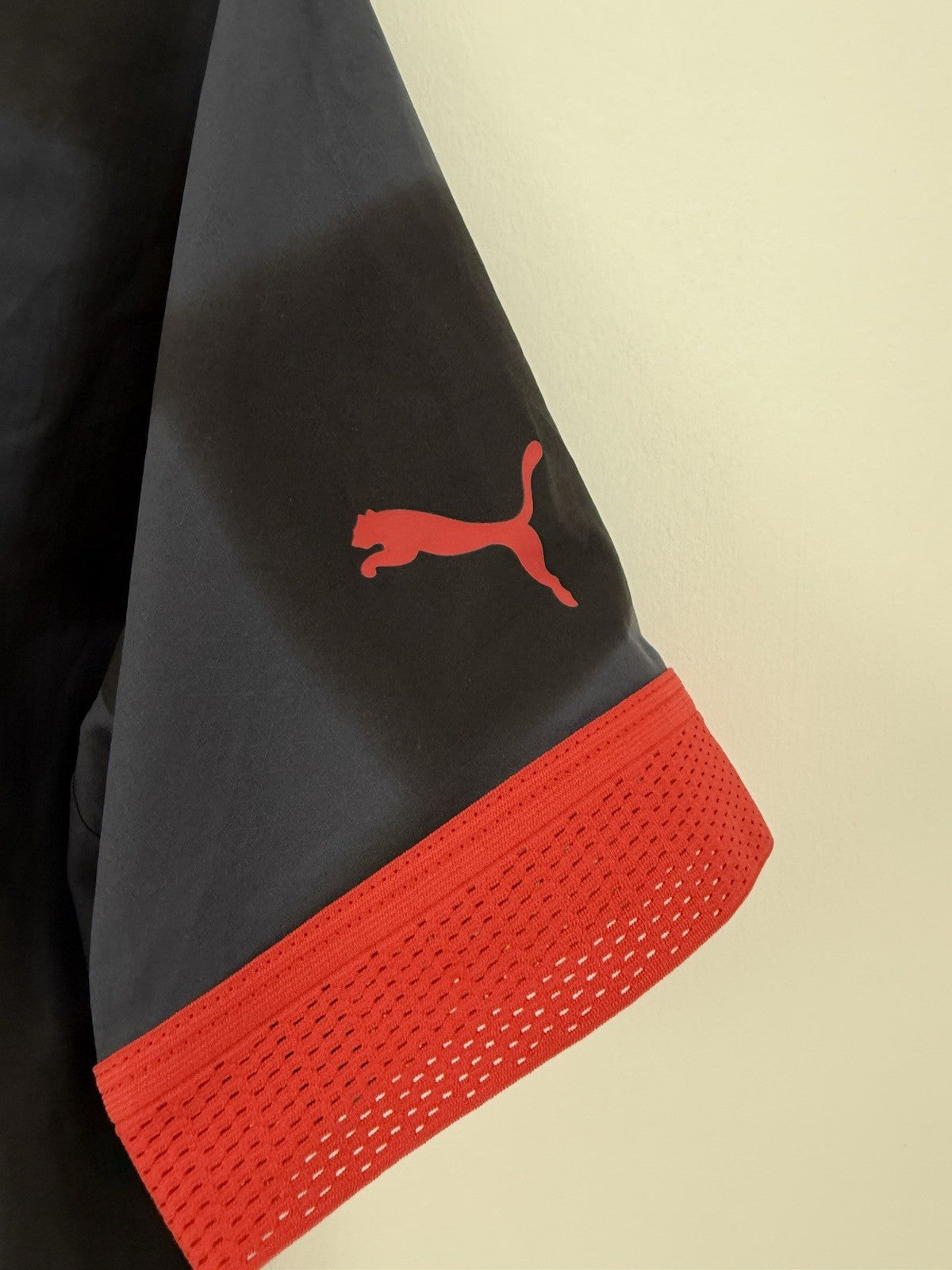 PSV 2022/23 Small Ultraweave Away Shirt Puma Very Good Condition 766052-03