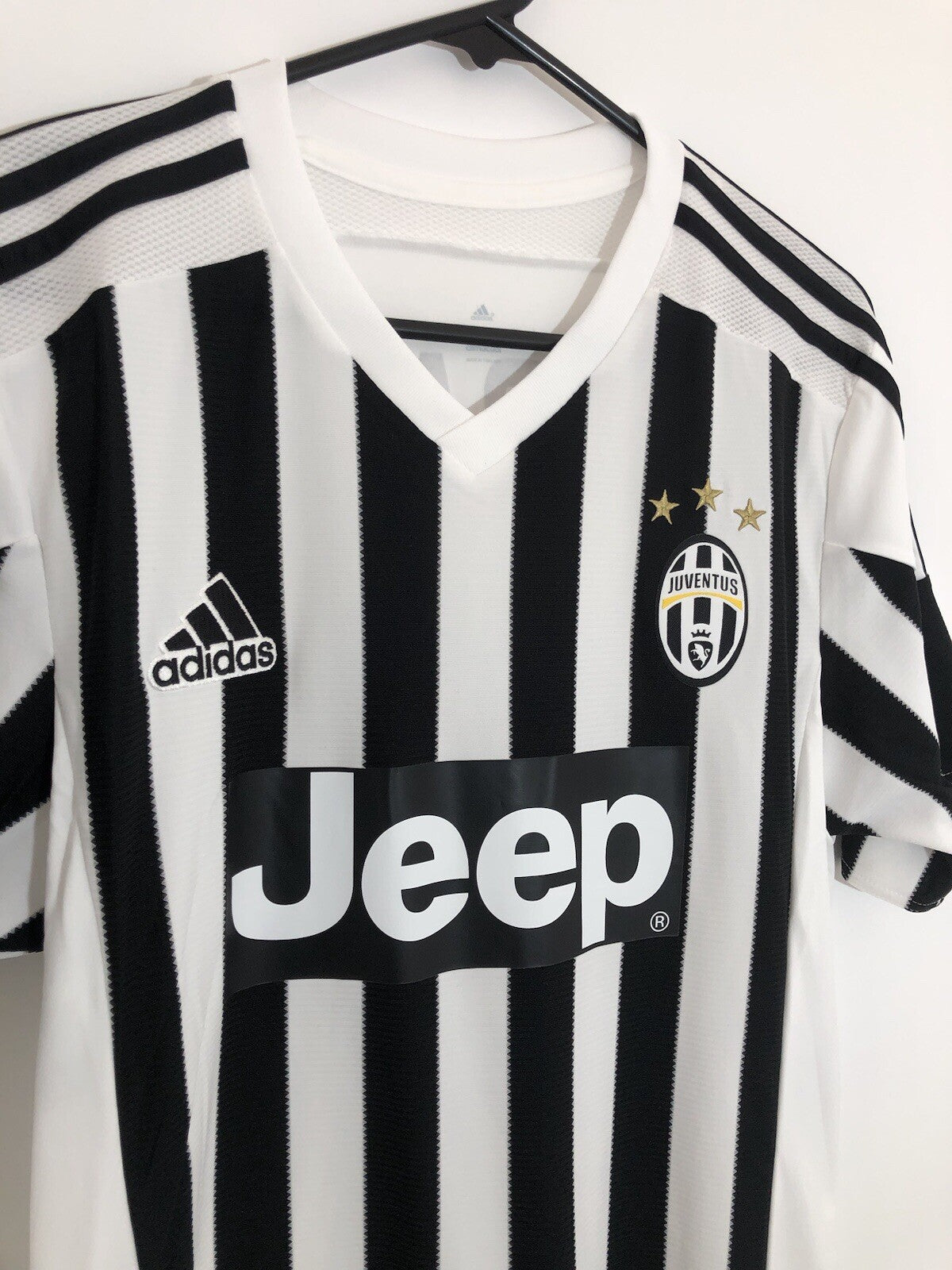 Juventus Morata #9 2015/16 Medium Home Shirt BNWT AA0336