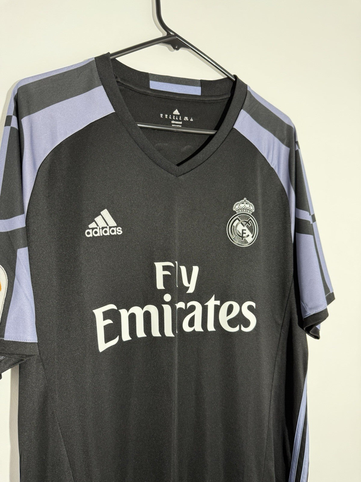 Real Madrid Sergio Ramos #4 2016/17 XL 3rd Shirt Excellent Condition AI5139
