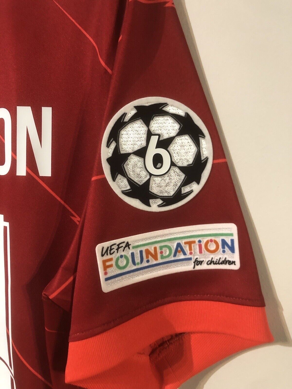 Henderson #14 Liverpool Medium BNWT 2021/22 Champions League Home Shirt Nike