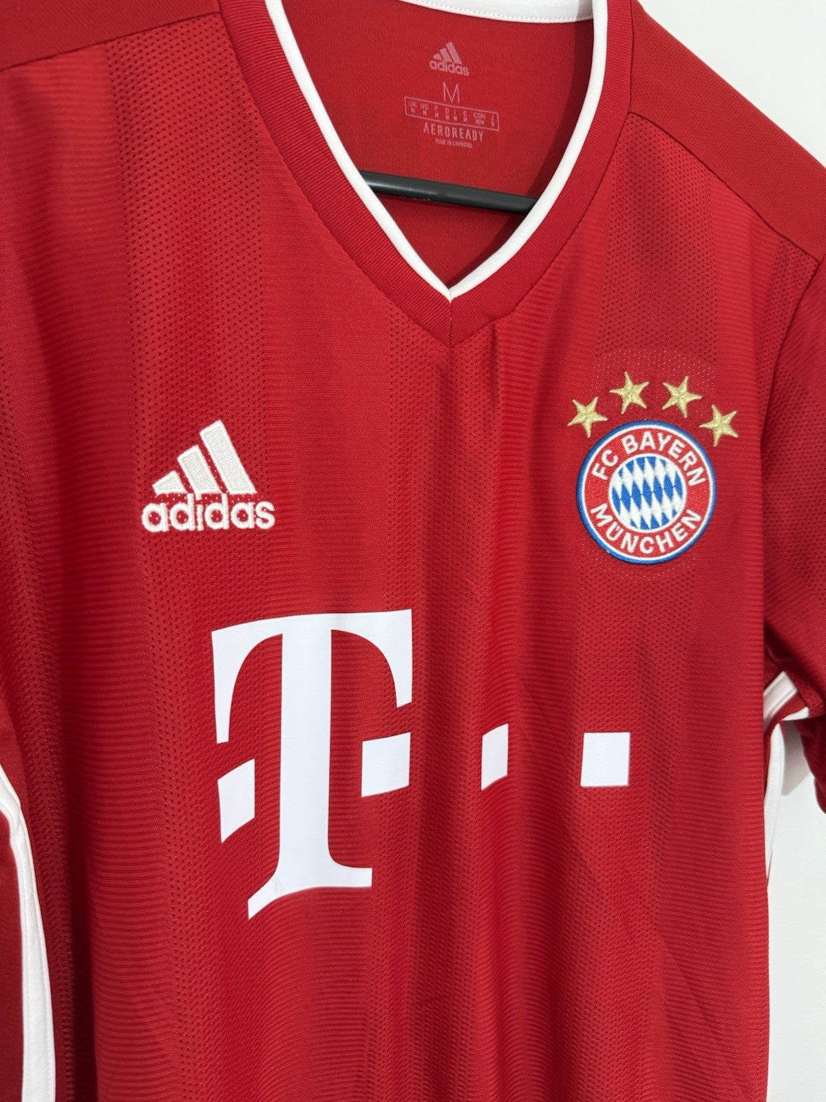 Bayern Munich Hernandez #21 2020/21 Medium Home Shirt BNWT FR8358