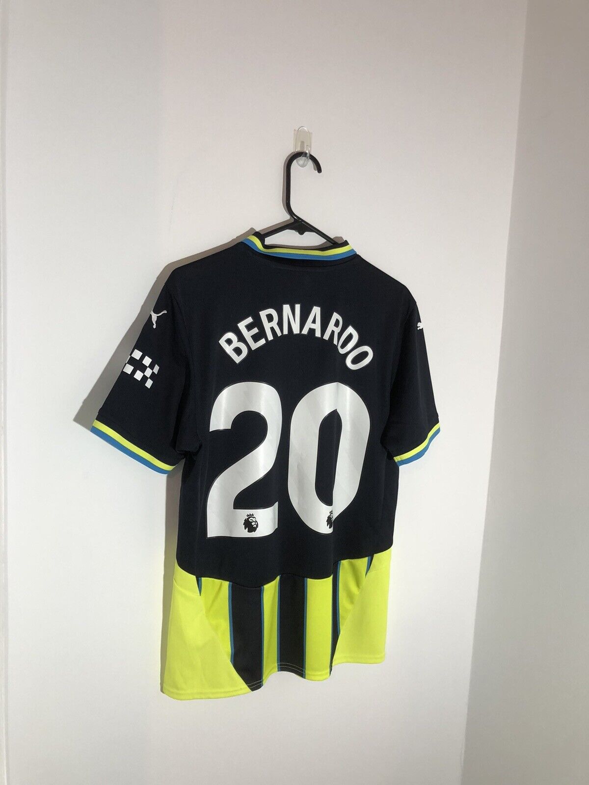 Bernardo 20 Manchester City 2024 25 Medium Away Excellent Condition 775086 02