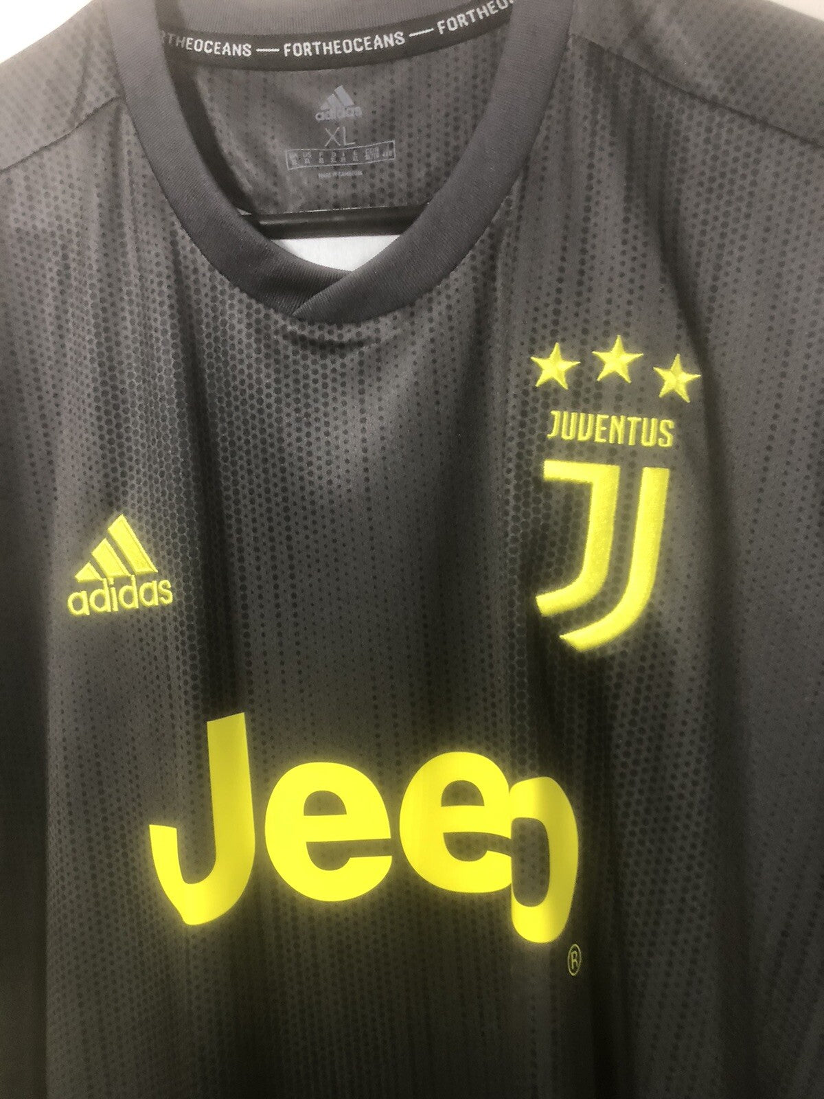 Juventus Chiellini #3 2018/19 XL 3rd Shirt Adidas BNWT DP0455