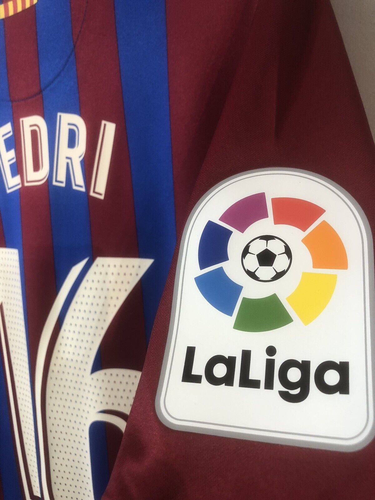 Pedri #16 Barcelona Large 2021/22 Home Football Shirt Jersey Nike BNWT