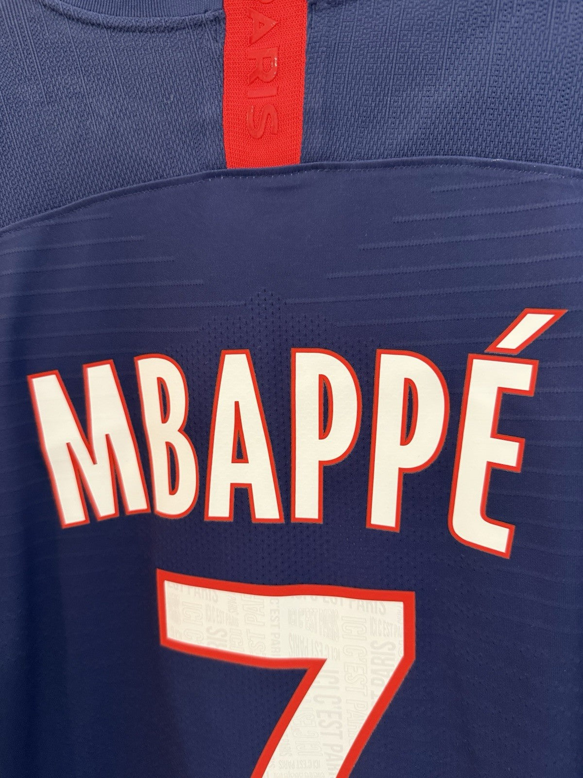 Paris St Germain Mbappe #7 2019/20 XL Vaporknit Home BNWT CQ0350-410