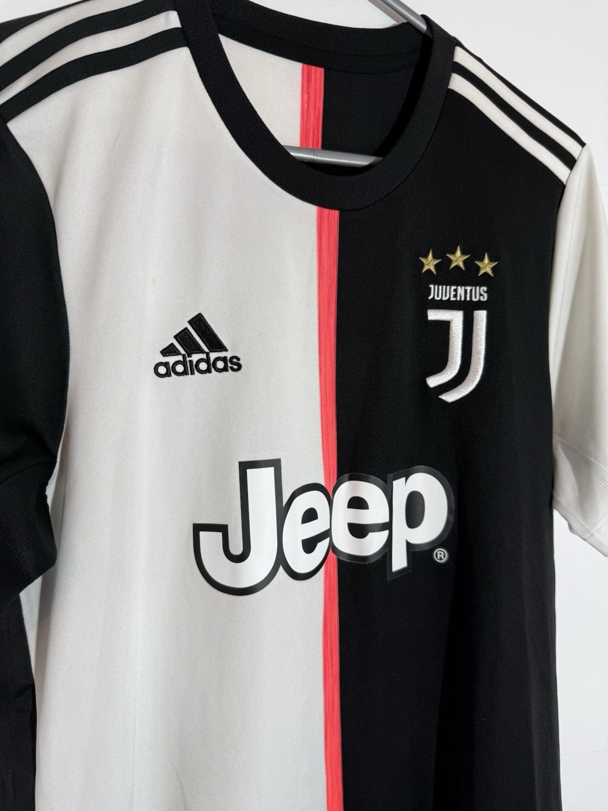 Juventus Chiellini #3 2019/20 Medium Home Shirt Excellent Condition DW5455