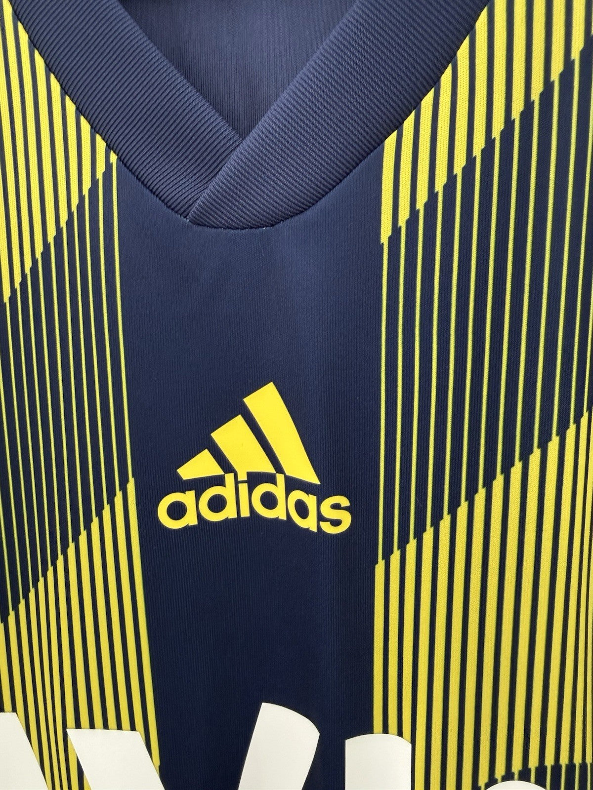 Fenerbahce L. Gustavo #20 2019/20 Medium Home Shirt Adidas BNWT FQ6694