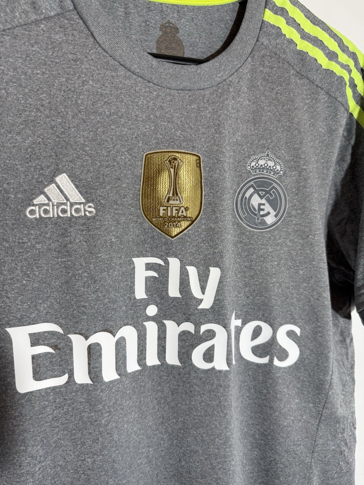 Real Madrid James #10 2015/16 Medium Away Shirt Very Good Condition AK2491