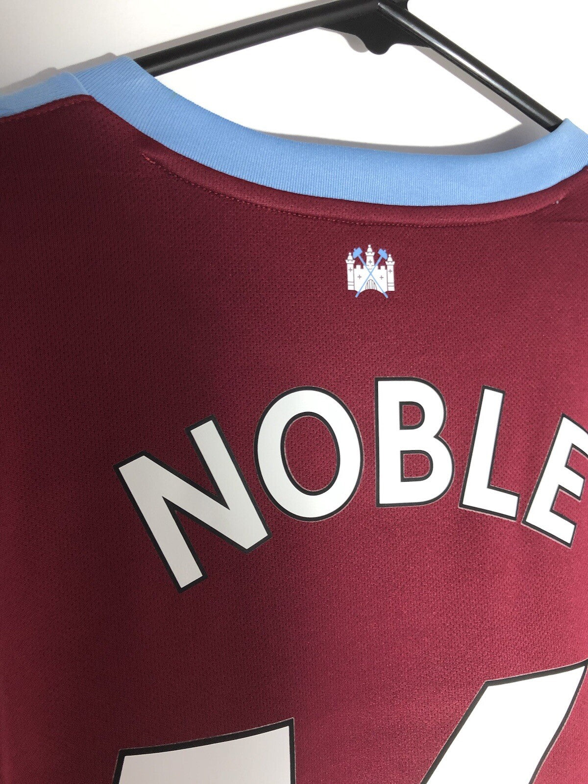 West Ham United Noble #16 2019/20 Medium Home Shirt Umbro Excellent Condition