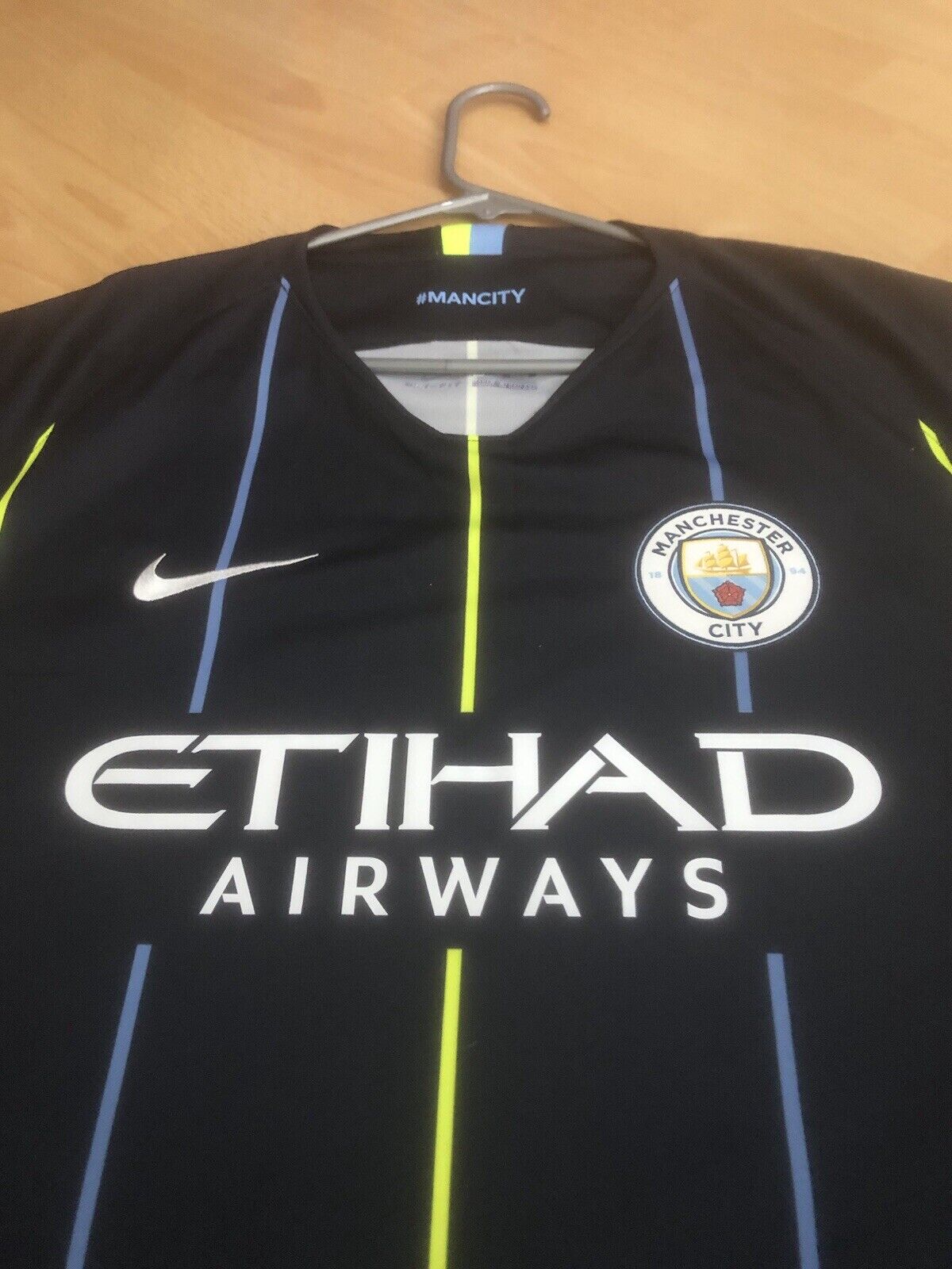 Kompany 4 Manchester City 2018 19 Xl Away Excellent Condition 919002 476