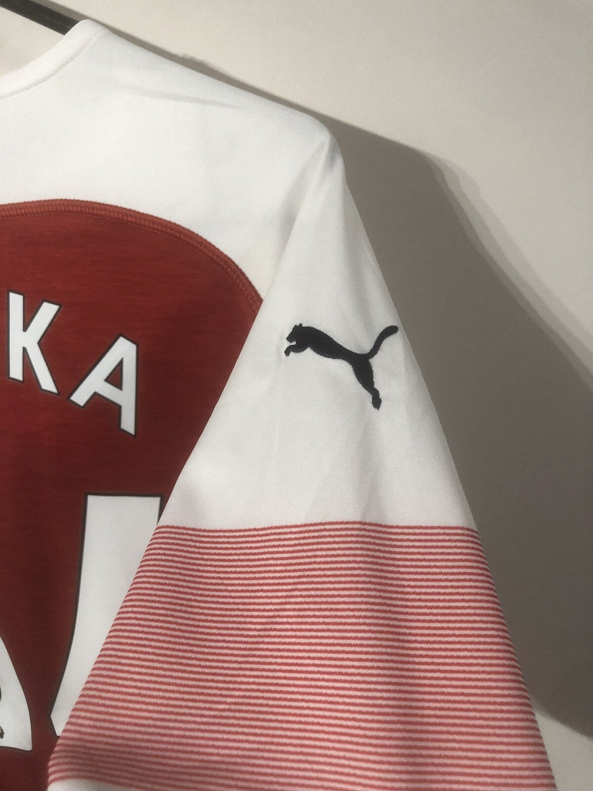 Arsenal Xhaka #34 2018/19 XL Home Shirt Puma Excellent Condition 753209-12