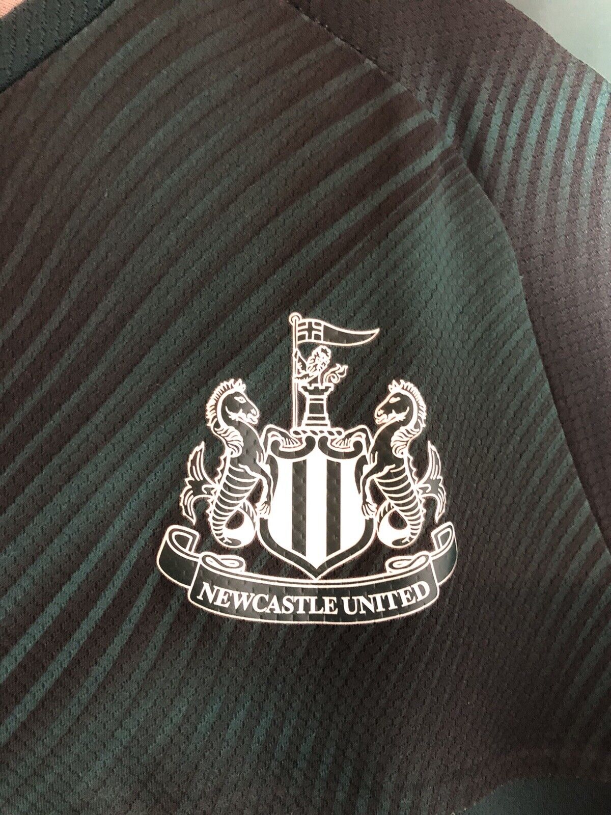 Almiron 24 Newcastle Utd Away Small 2019 20 Excellent Condition 756299 03