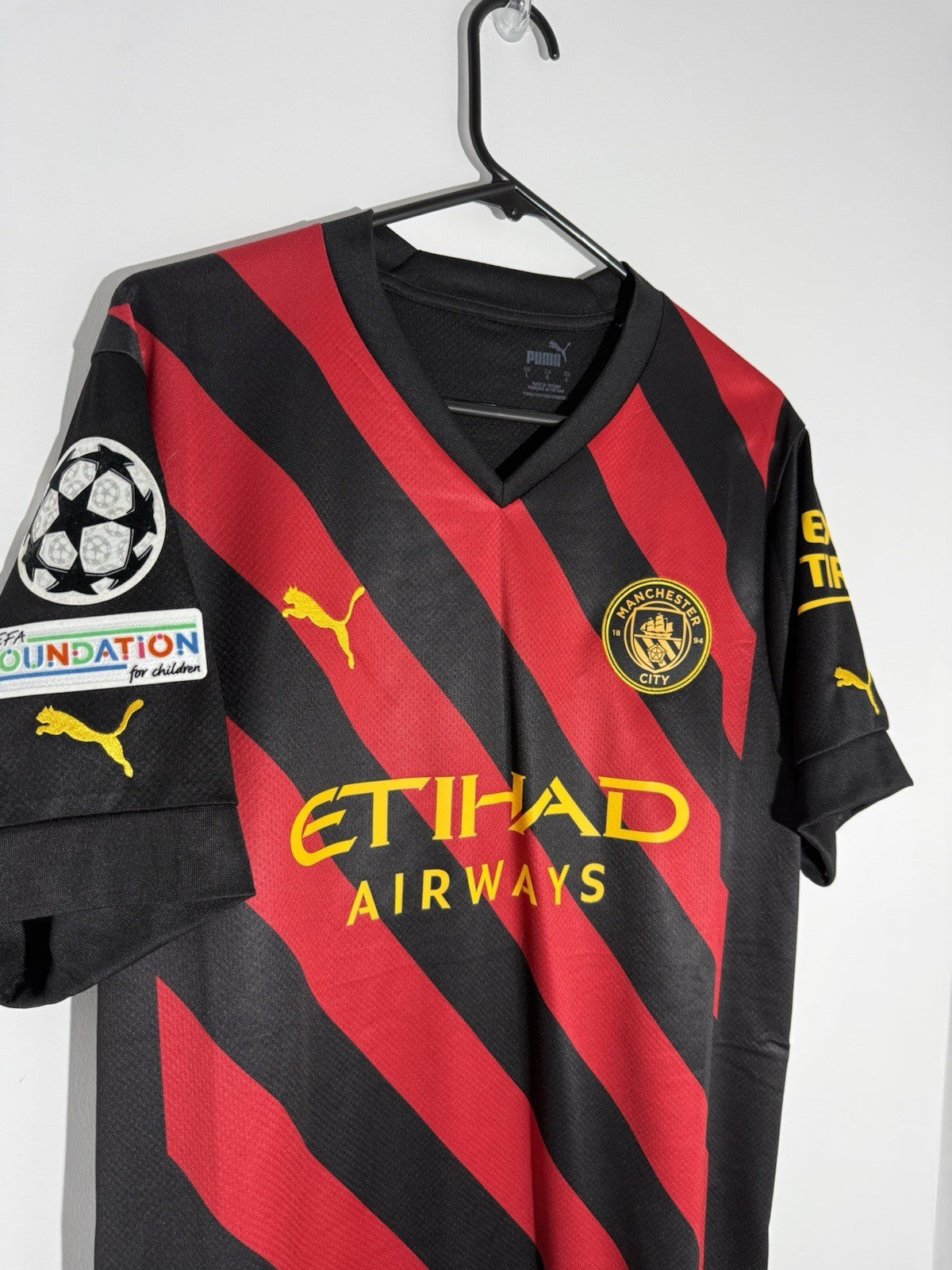 Manchester City Haaland #9 2022/23 Large Away CL Shirt BNWT 765722-02