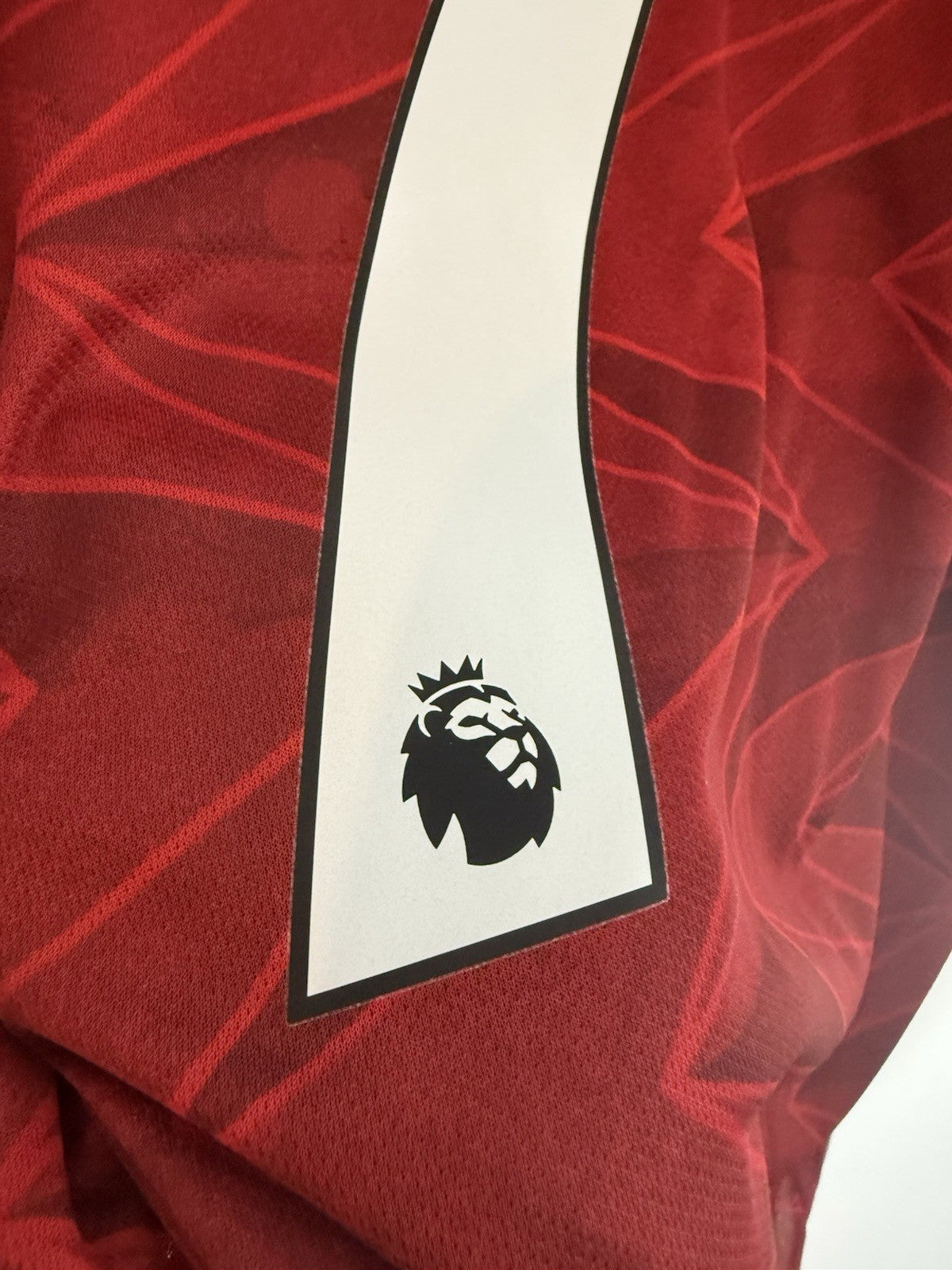 Arsenal Saka #7 2020/21 Large Home Shirt BNWT EH5817