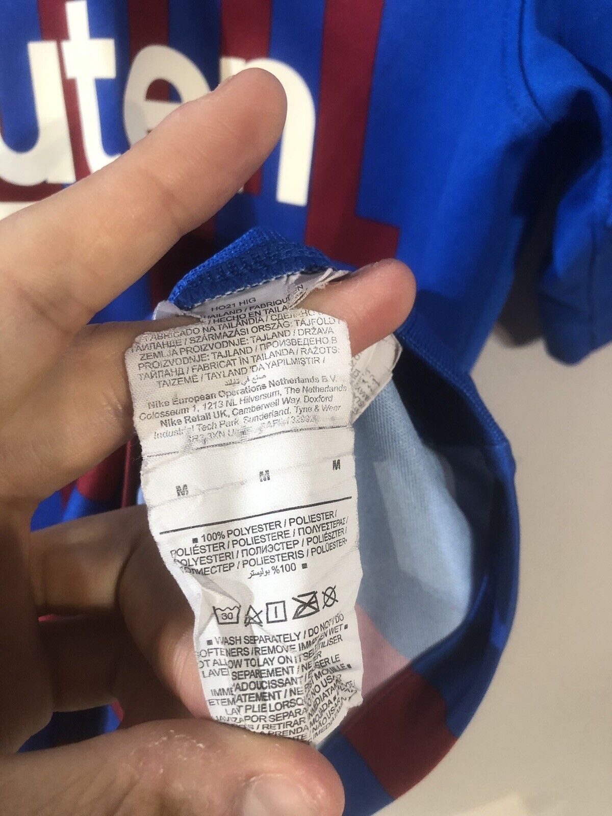 #5 (Busquets) Barcelona Medium 2021/22 Home Football Shirt Nike Good Condition