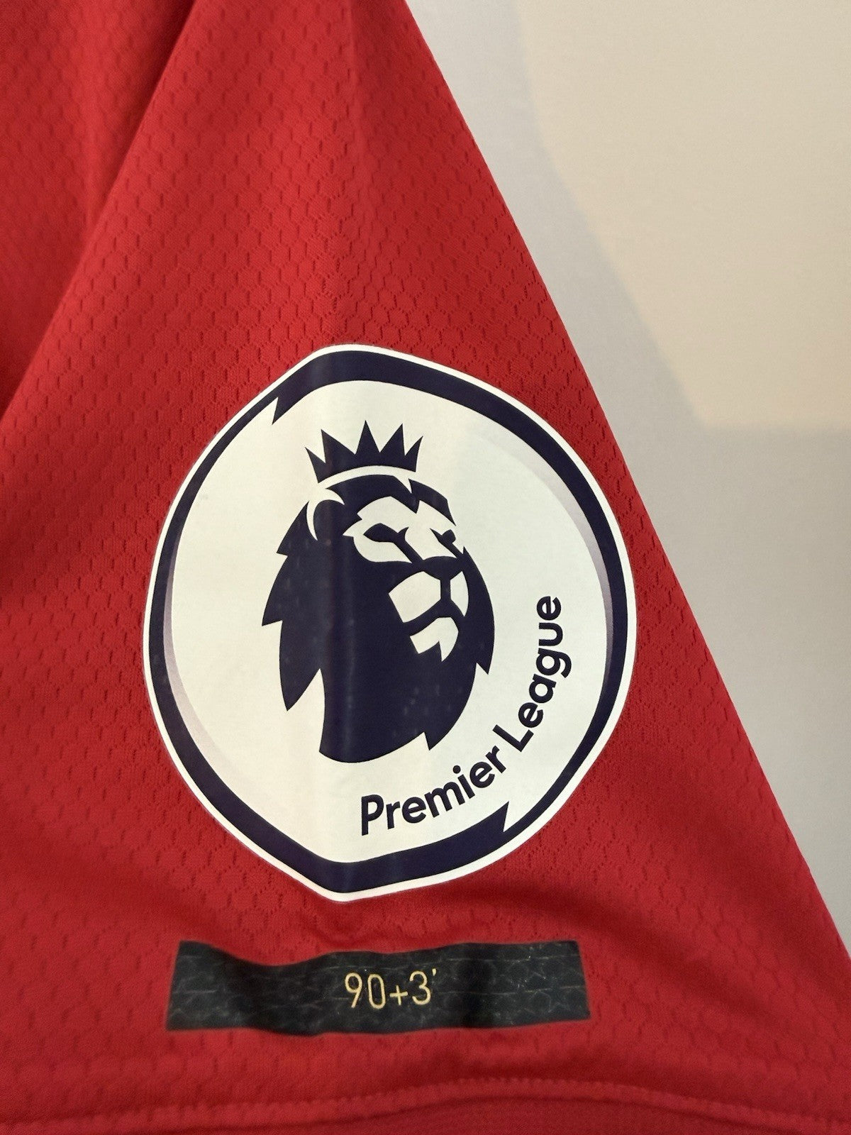 Manchester United Shaw #23 2019/20 Medium Home Shirt Excellent Condition ED7386