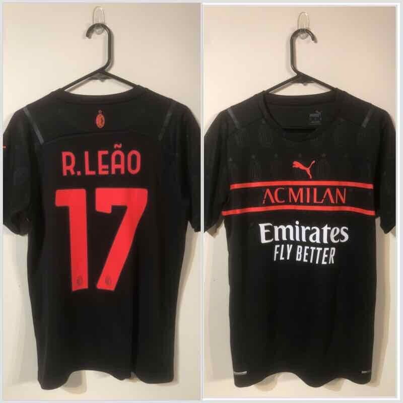 R. Leao #17 AC Milan Medium 2021/22 3rd Football Shirt Puma Excellent Condition