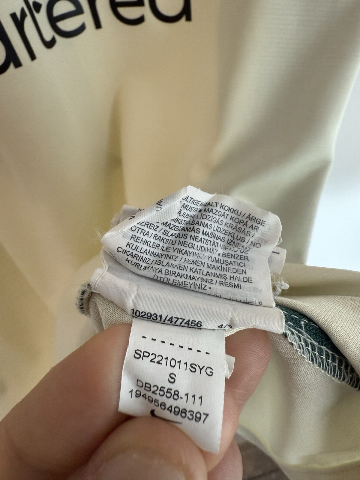 Liverpool Firmino #9 2021/22 Small Away Shirt Excellent Condition DB2558-111