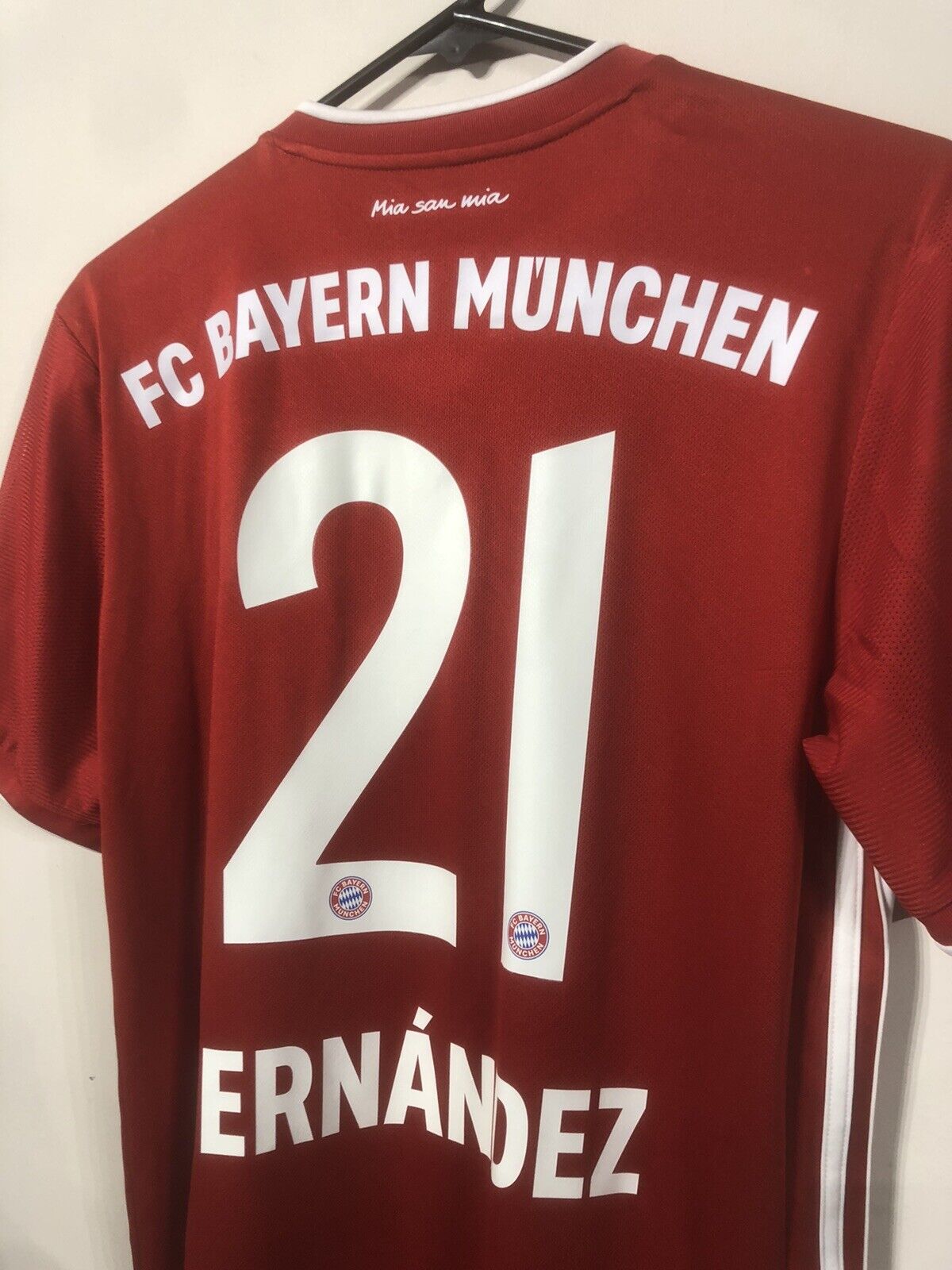 Hernandez #21 Bayern Munich 2020/21 Medium Home Football Shirt BNWT