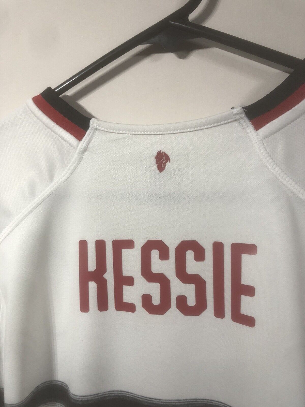 Kessie 79 AC Milan Large 2018 19 Away Shirt Adidas Excellent Condition 754426 03