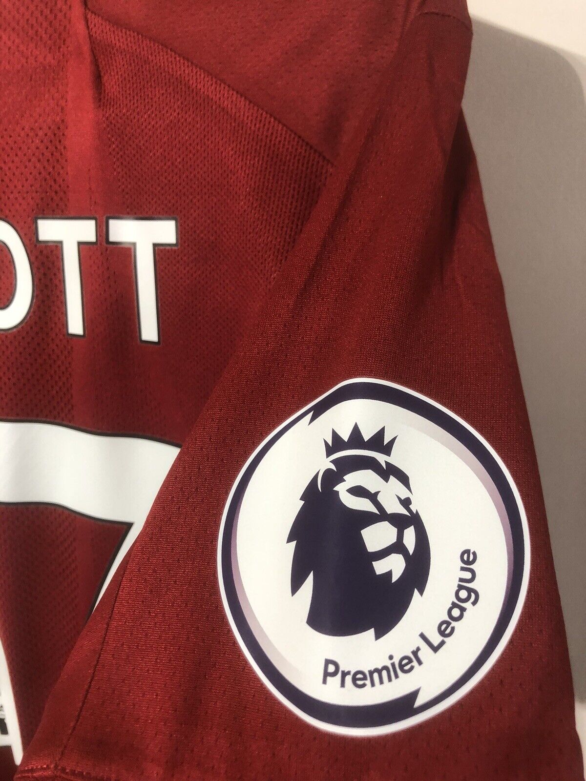 Elliott #67 Liverpool Small 2019/20 Home Shirt Jersey New Balance BNWT MT930000