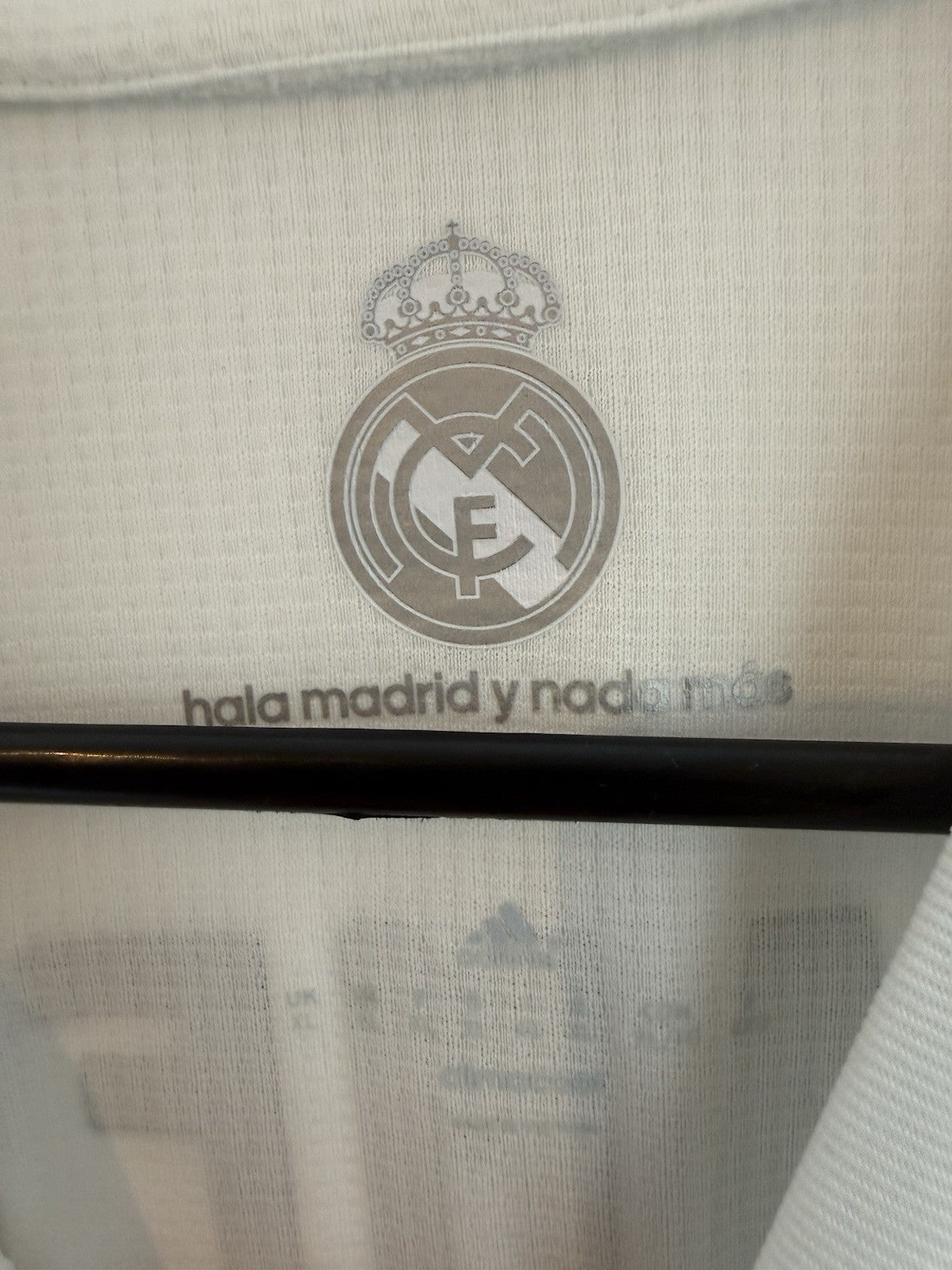 Real Madrid James #10 2015/16 XL Champions League Home Shirt BNWT S12614
