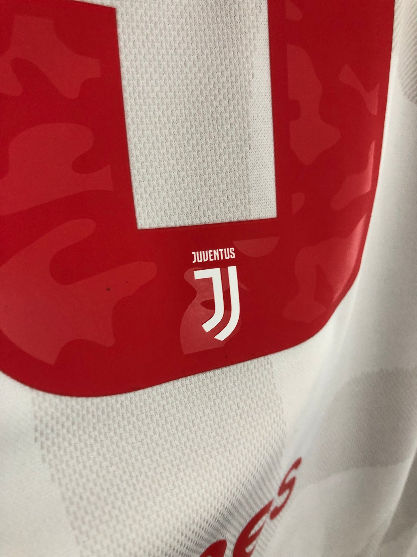 Bonucci #19 Juventus 2019/20 Large Away Shirt Adidas BNWT Dw5461
