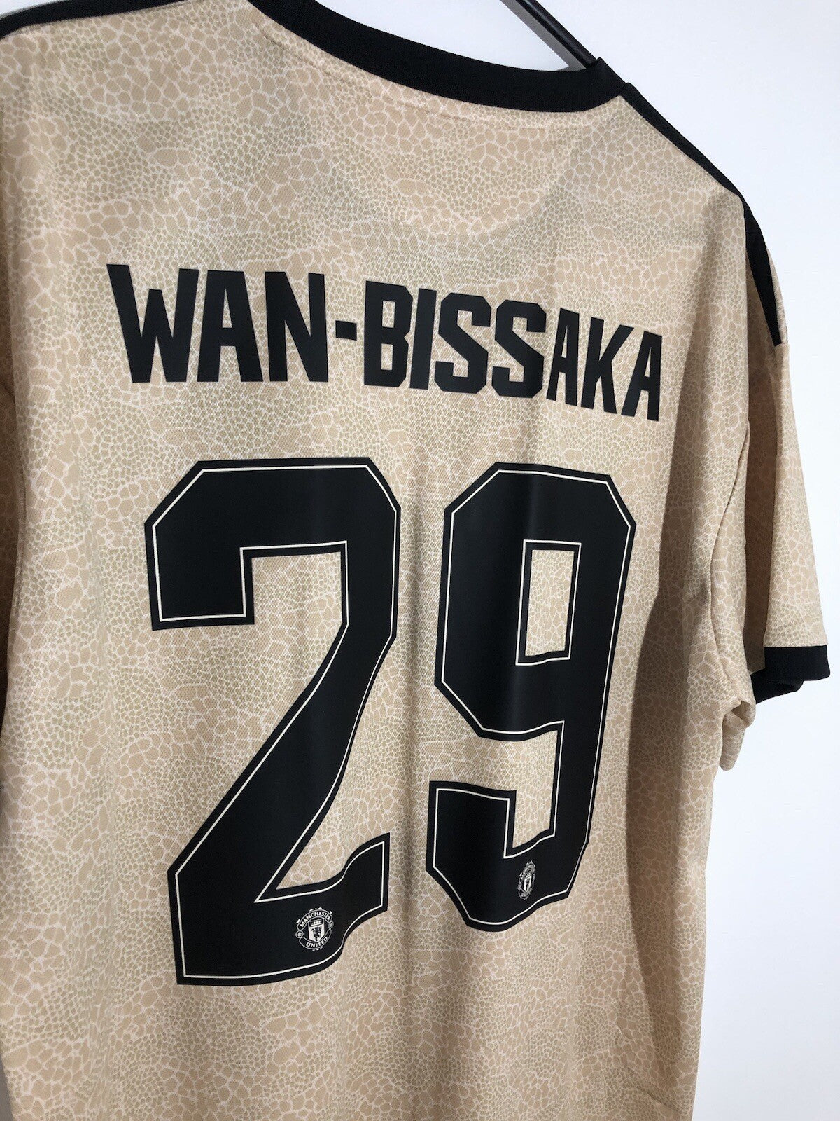 Manchester United Wan Bissaka #29 2019/20 Away XL Shirt BNWT ED7388