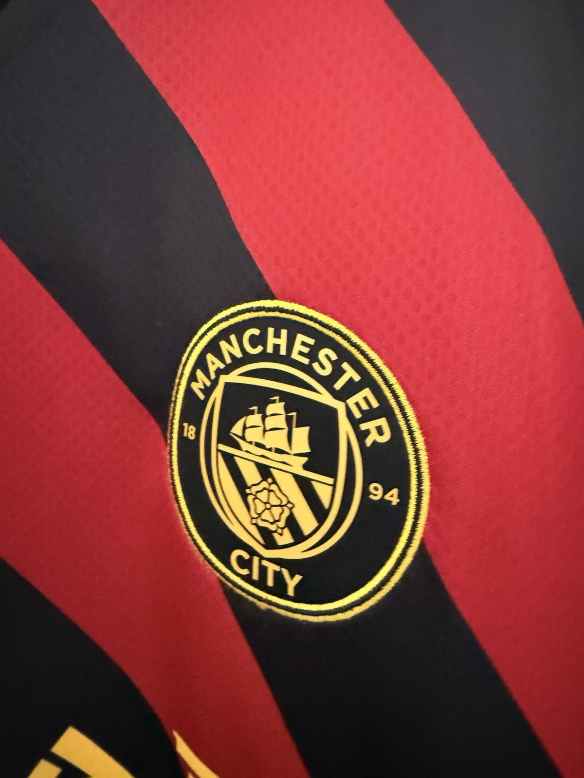 Manchester City Haaland #9 2022/23 Large Away Shirt BNWT 765722-02