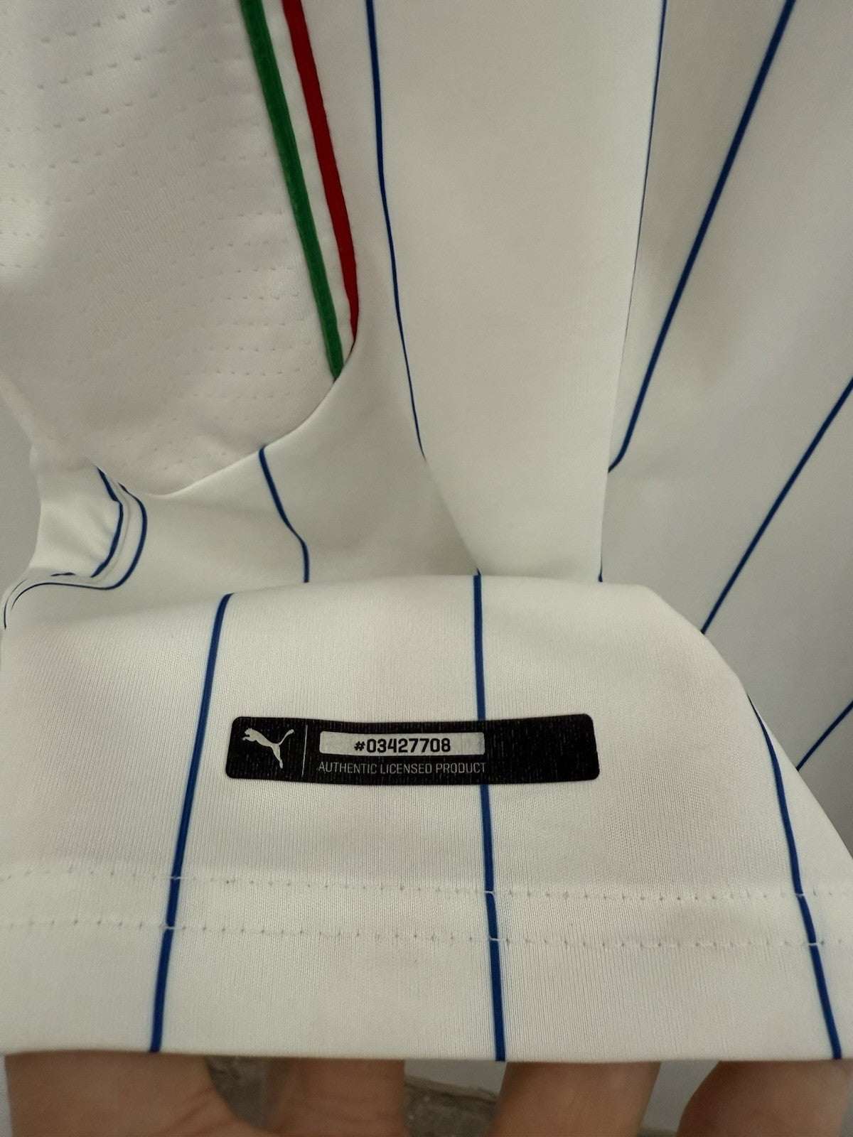 Italy 2014 Medium Away Shirt Excellent Condition 744291