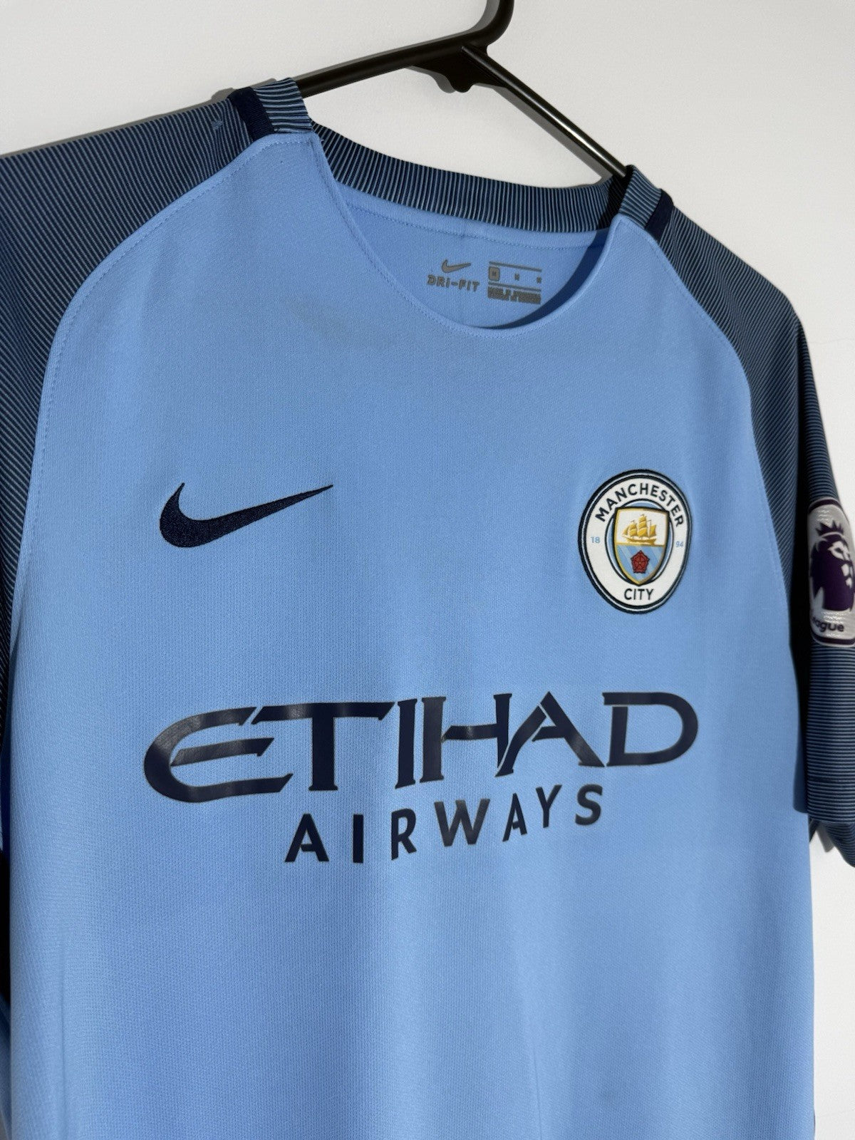 Manchester City Iheanacho #72 2016/17 Medium Home Excellent Condition 776907-489