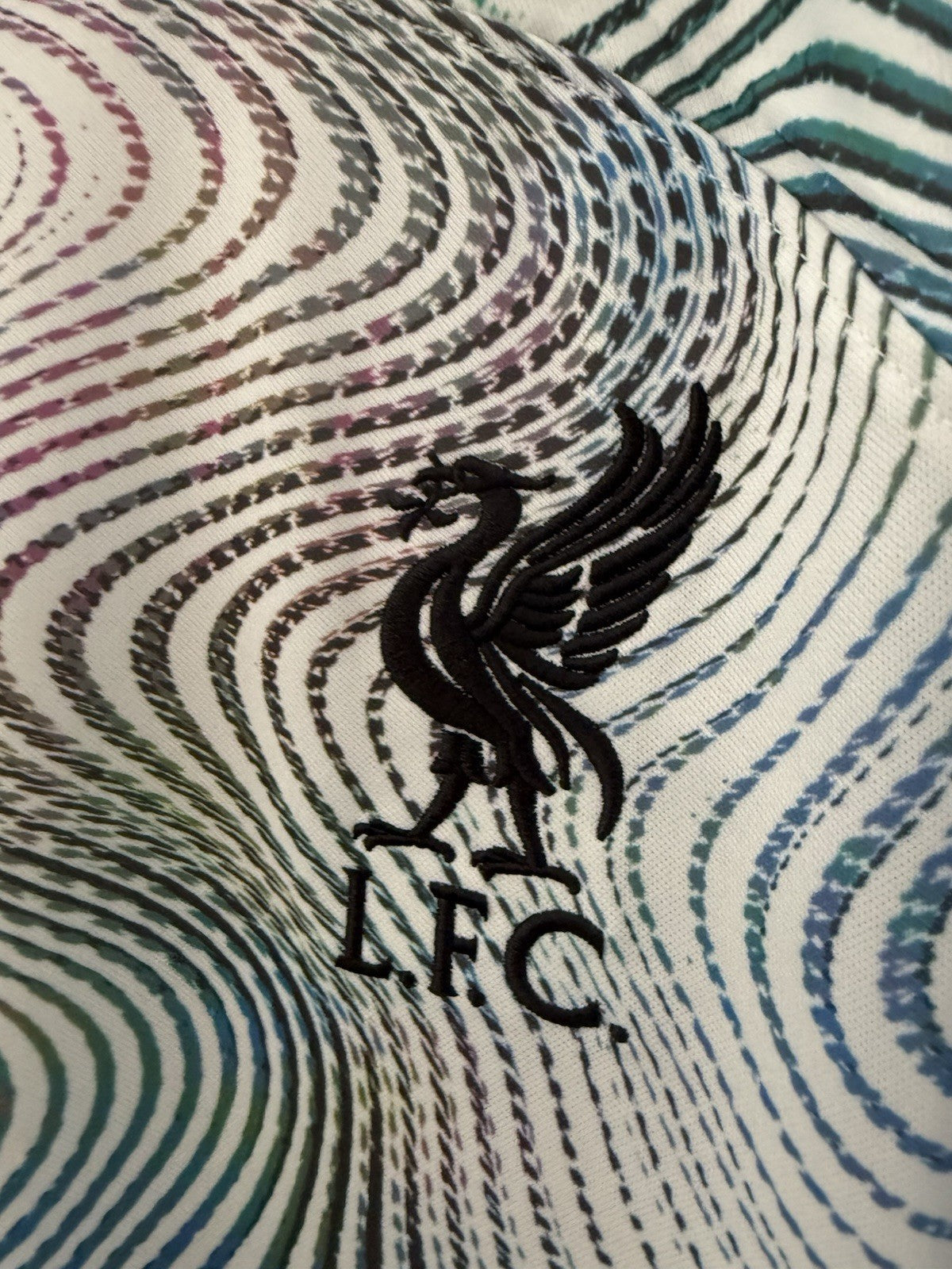 M. Salah #11 Liverpool 2022/23 Large Away Shirt Excellent Condition DN2715-101