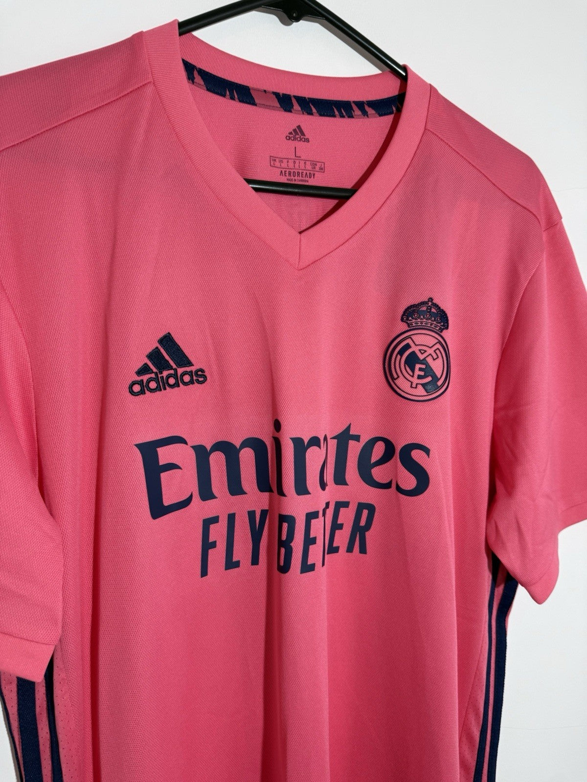 Real Madrid Vinicius Jr #20 2020/21 Large Away Football Shirt BNWT GI6463