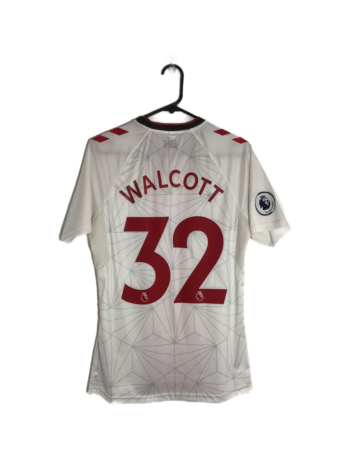Southampton Walcott #32 2022/23 Small Home Hummel Excellent Condition